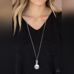 Going For Glam-ma - Pink Necklace